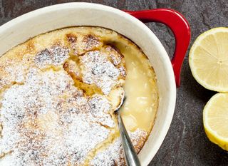 Engleski puding od limuna