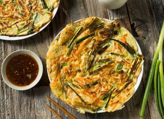 Kineske palačinke od mladog luka