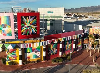 Mural Oasis u Primz Outletu u Nevadi