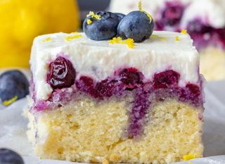 Poke kolač od borovnica