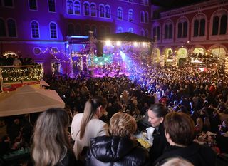 Prokurative, Split