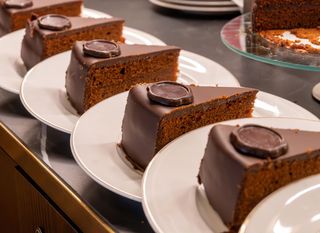Originalna Sacherova torta - 3