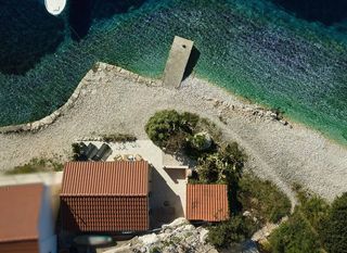 Ribarska kućica Nikša u naselju Rogačić, Vis, Airbnb - 2