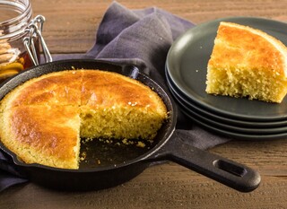 Cornbread ili kukuruzna pogača