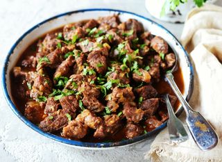 Carne guisada je latinoamerički gulaš od mesa