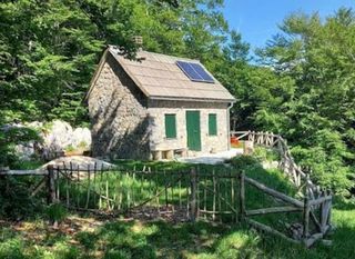 Planinska kuća na Velebitu s pogledom na more, na ruti Via Dinarica, Airbnb - 2