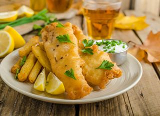 Prženi riblji filet s limunom