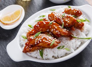 Piletina u teriyaki umaku popularno je jelo japanske kuhinje