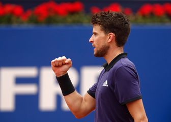 Dominic Thiem slavi poen (Foto: AFP)