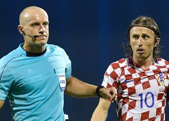 Szymon Marciniak i Luka Modrić