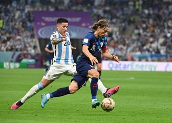 Enzo Fernandez i Luka Modrić