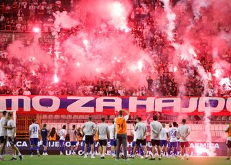 Torcida gađa igrače Hajduka
