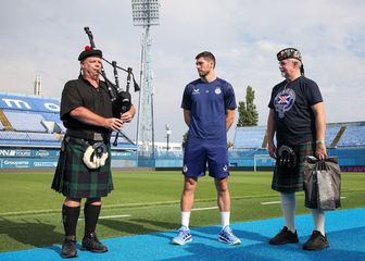 Tartan Army i Scott McKenna na Maksimiru