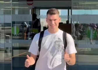 Dominik Livaković sletio u Barcelonu