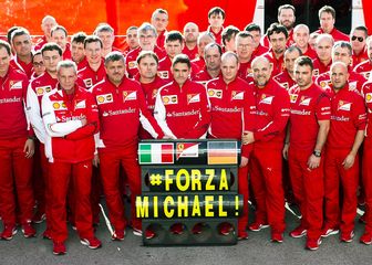 Ferrarijeva poruka podrške za Schumachera (Foto: AFP)
