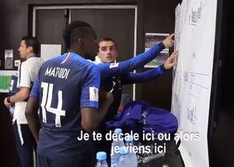 Griezmann objašnjava Matuidiju (Screenshot)