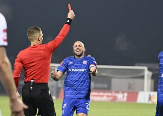 Crveni karton za Stojkovića