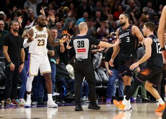 LeBron James i Dillon Brooks