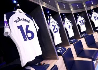 Dres Luke Vuškovića u Tottenhamu
