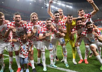 Hrvatska nogometna reprezentacija slavi broncu na SP-u Katru