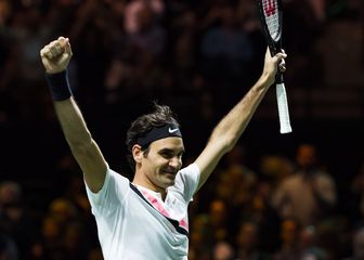 Roger Federer slavi naslov (Foto: AFP)