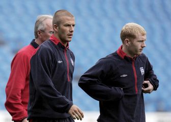 Beckham i Scholes (Foto: AFP)