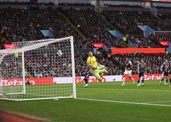 Pogodak Antona Stacha