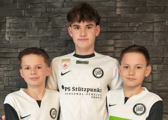 Mate, Lovro i Ante Grgić u dresu Sturma iz Graza