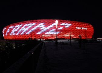 Natpis Hvala Franz na Allianz Areni