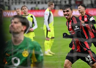 Can Uzun slavi pogodak Eintrachta