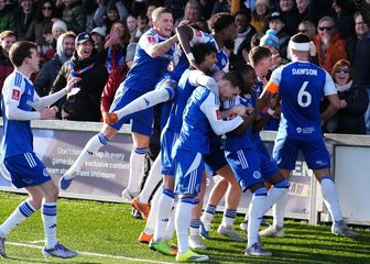 Macclesfield - Crystal Palace