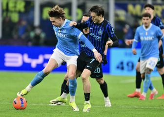 Scott McTominay i Piotr Zielinski