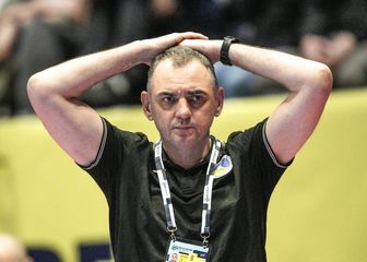 Ukrajinski izbornik u nevjerici