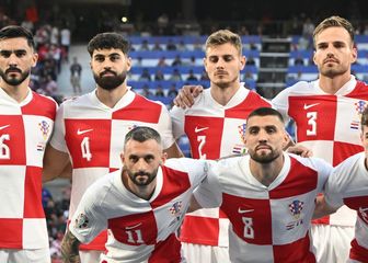 Josip Stanišić s reprezentacijom