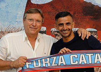 Catania potpisao za Cataniju (Foto: Twitter/Calcio Catania)