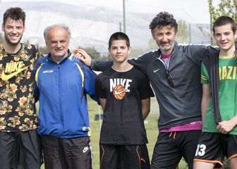 Mate Baturina sa sinovima Rokom, Marinom i Martinom 2020. godine