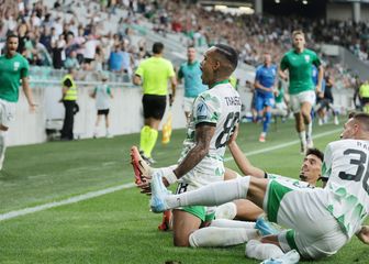 Slavlje igrača i navijača Olimpije