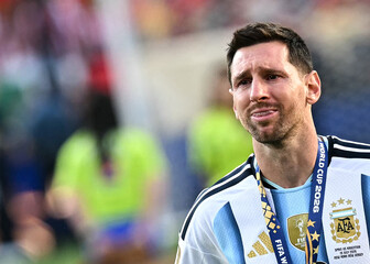 Lionel Messi u suzama