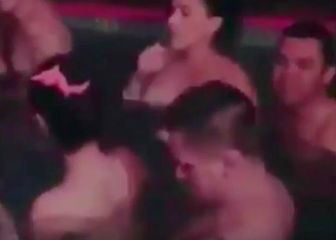 Meksički nogometaši s prostitutkama u bazenu