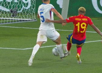 Pogodak Laminea Yamala