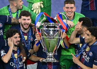 Hviča Kvarachelija i suigrači iz PSG-a