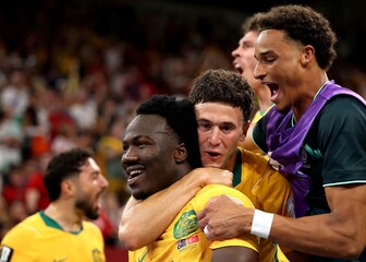 Australija