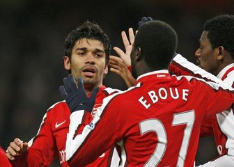 Eduardo u dresu Arsenala