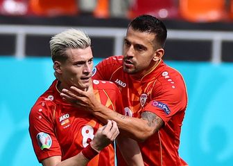 Aleksandar Trajkovski (desno)