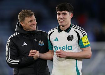 Eddie Howe i Tino Livramento