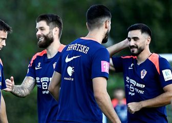 Nikola Moro (skroz lijevo)