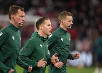 Hessel Steegstra (prvi slijeva)