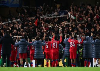 Igrači PSG-a slave pobjedu sa svojim navijačima