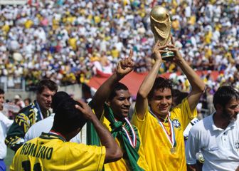 Branco s trofejem svjetskog prvaka