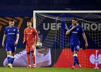 Arber Hoxha, Dominik Livaković i Scott McKenna
